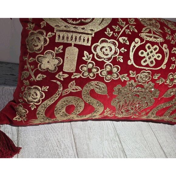 NWT RED APPLIQUE EMBROIDERED GOLD BEADED VELVET PILLOW Chinese 23x14" ASIAN - Picture 2 of 10